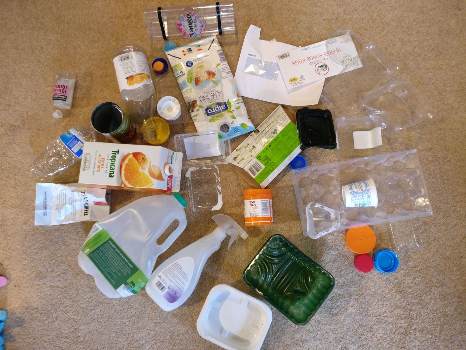 Selection of recyclable plastic