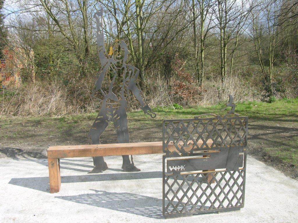 memorial in dartford park
