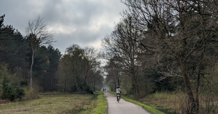 Cycling along the Crab and Winkle Way