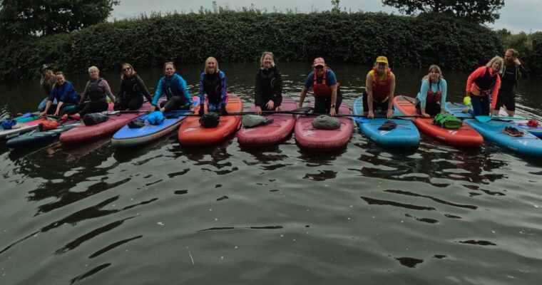 Paddleboarding group